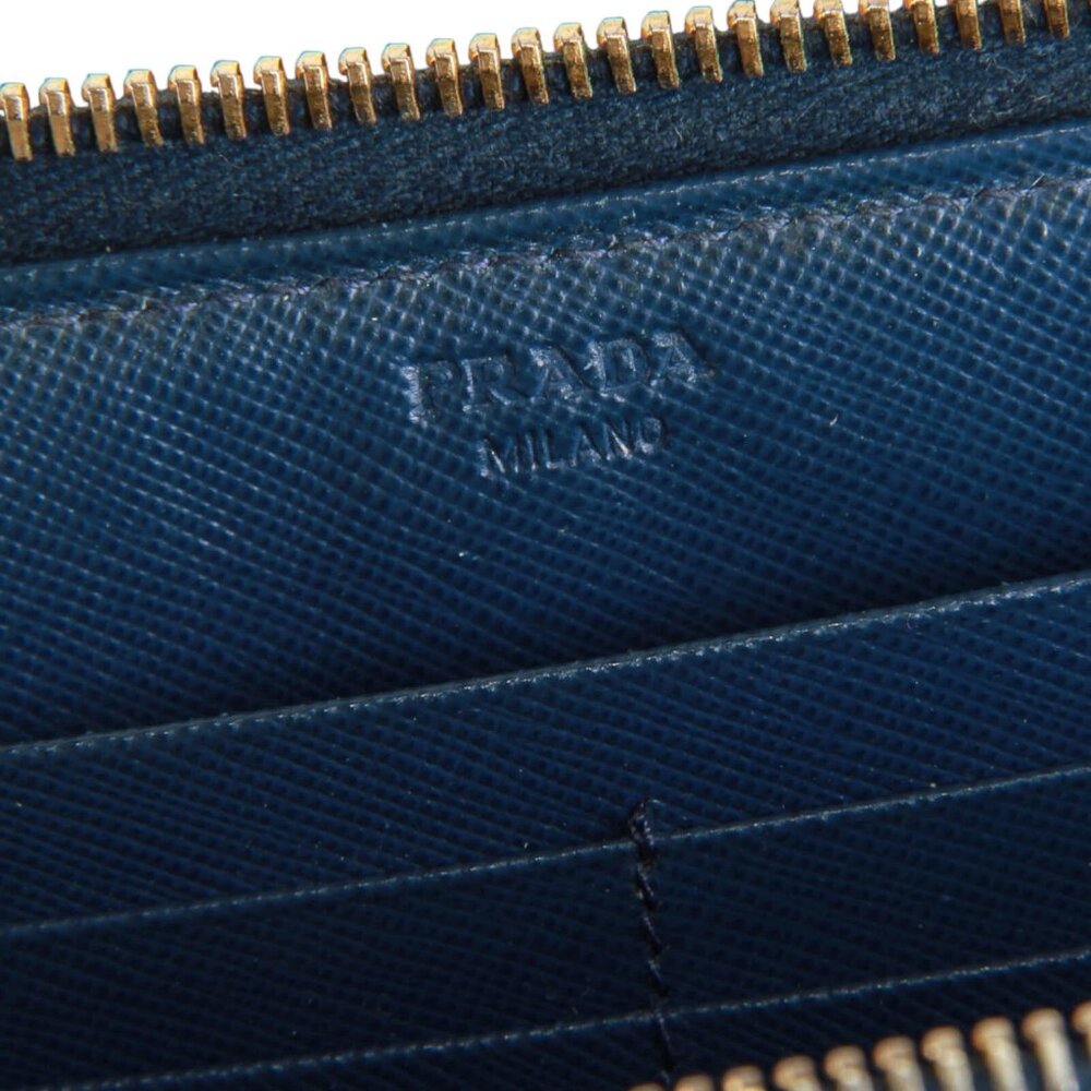 Authentic Prada Saffiano Blue leather zip around wallet - Picture 6 of 16